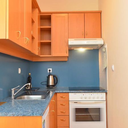 Apartments Vektor Vila Golf โรกัชกา สลาทินา ภายนอก รูปภาพ